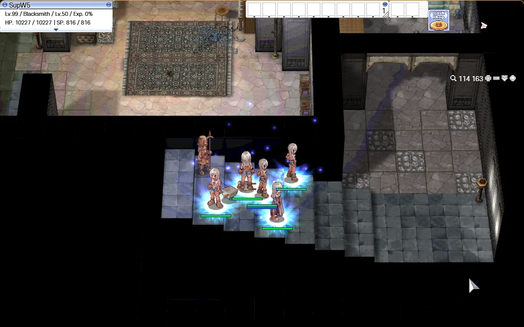 สมาชิกกิลด์รอในปราสาทข้าง Siege Officer